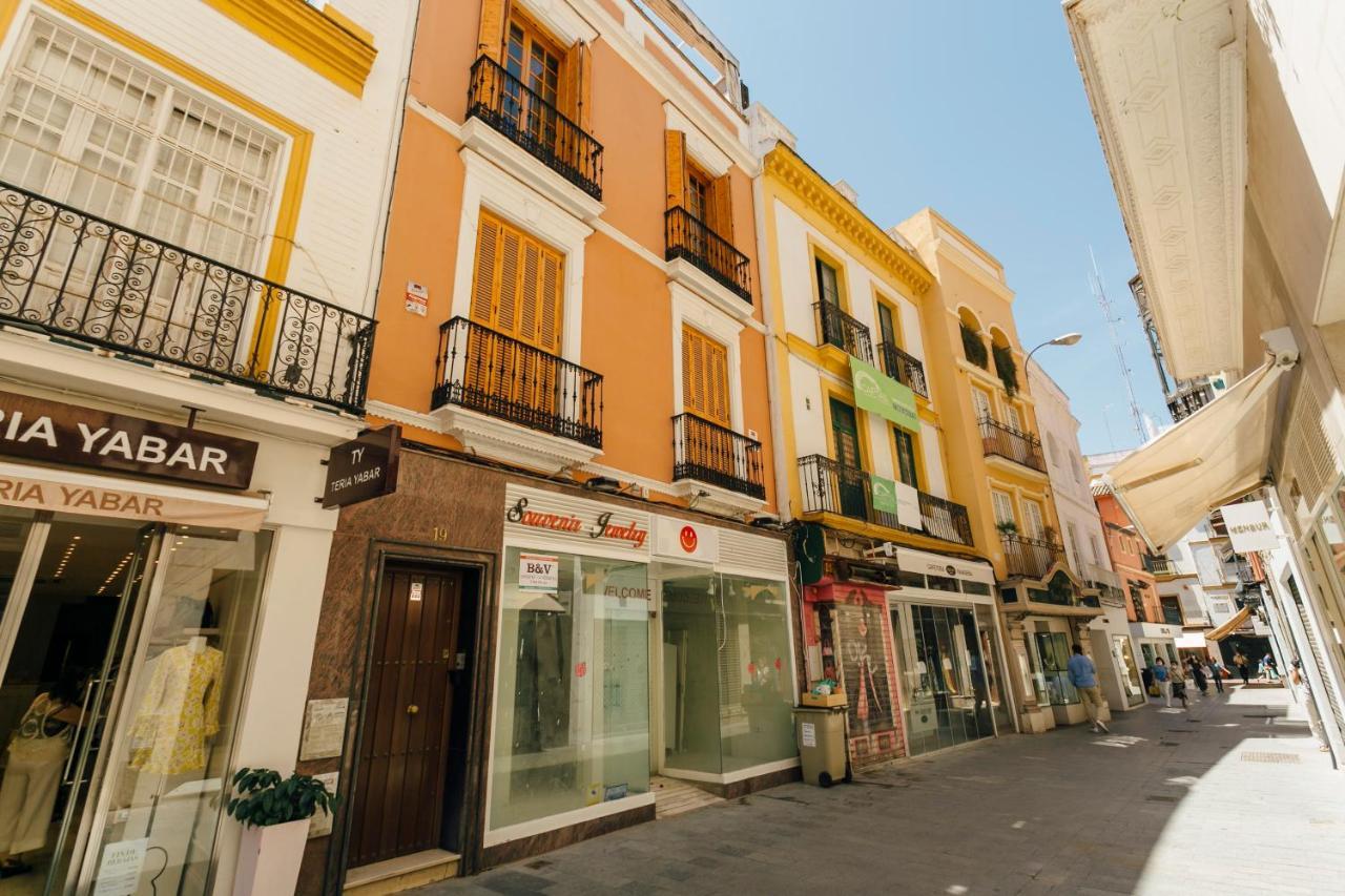 Exclusivo Alojamiento En El Centro Sevilla エクステリア 写真